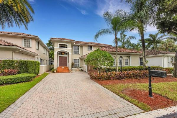 Doral Estates Villas, 4581 NW 93rd Doral Ct, Doral, Florida 33178, image 1