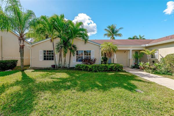 Sierra Ridge, 806 NE 214th Ln #806-04, Ives Estates, Florida 33179, image 1