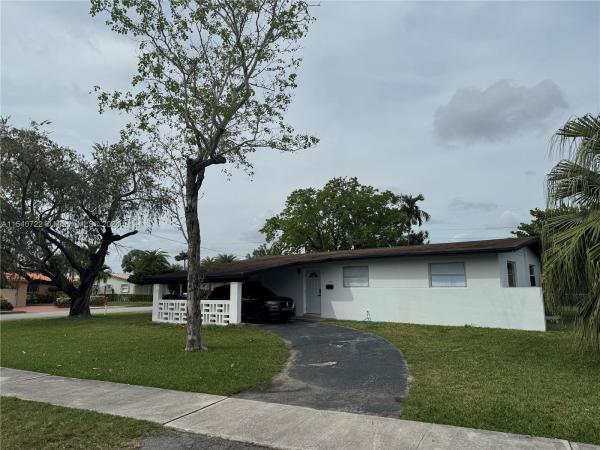 Fontainebleau Gardens, 8351 SW 13th Ter, Westchester, Florida 33144, image 1