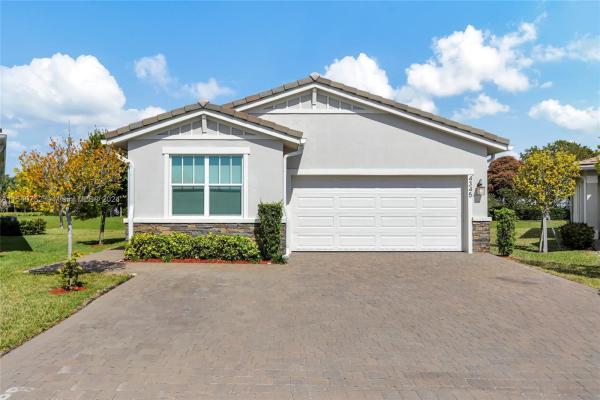 Veleiros At Crystal Lake, 4345 Marina Way, Deerfield Beach, Florida 33064, image 1