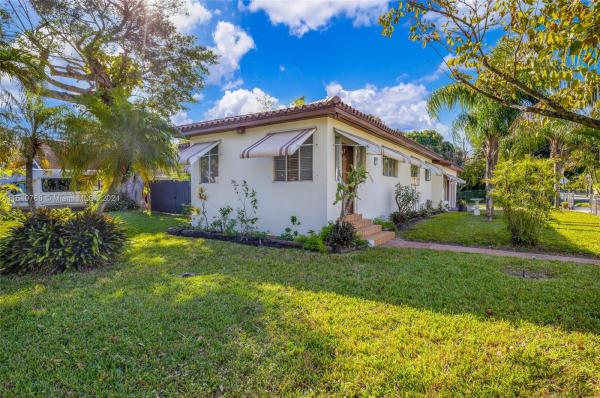 Griffing Biscayne Park Estates, 12895 NE 5th Ave, North Miami, Florida 33161, image 3