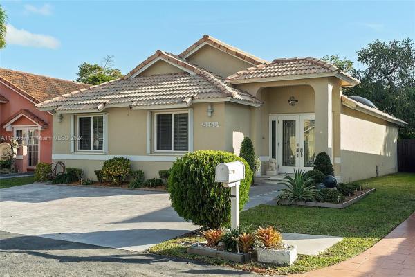 Lancaster & Capri At Lakes Of The Meadow, 5150 SW 154th Pl, Kendall West, Florida 33185, image 3