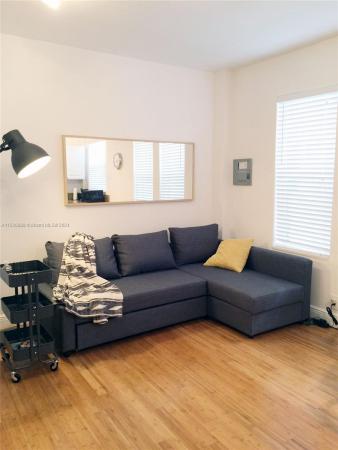 Sevilla Plaza, 642 Michigan Ave #4, Miami Beach, Florida 33139, image 2