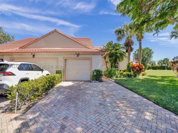 Emerald Pointe, 7694 Coral Lake Dr, Delray Beach, Florida 33446, image 1