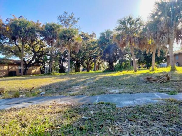 College Park, 490 N Nw 1st Ave, Deerfield Beach, Florida 33441, image 2