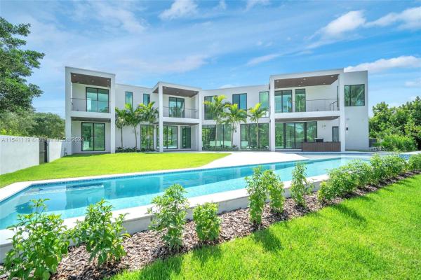 Palmetto East, 11200 SW 71st Ave, Pinecrest, Florida 33156, image 1
