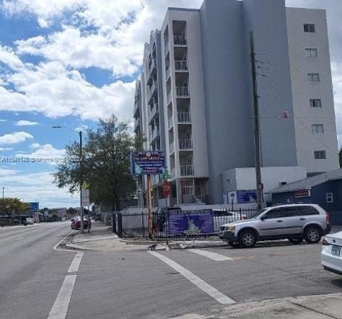 Oleander House, 406 NW 22nd Ave #403, Miami, Florida 33125, image 1