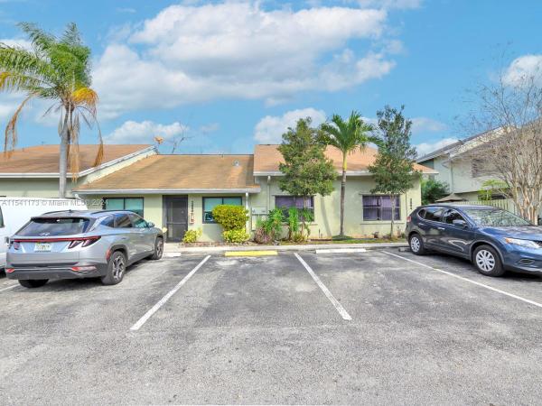 Sunplace Villas At Springtree, 3868 NW 77th Ave, Sunrise, Florida 33351, image 1