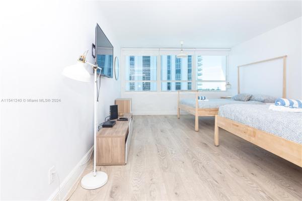 Castle Beach Club, 5445 Collins Ave #511, Miami Beach, Florida 33140, image 1