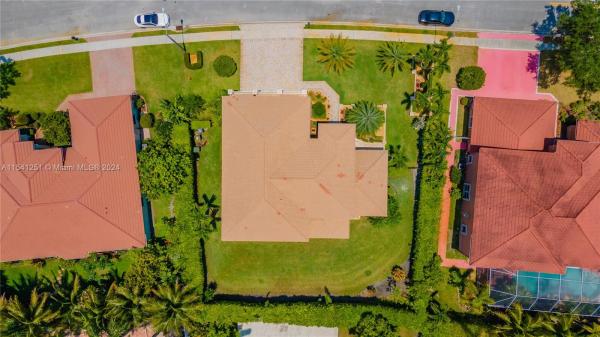 Pasadena Estates At Pembroke Shores, 15952 SW 7th St, Pembroke Pines, Florida 33027, image 2