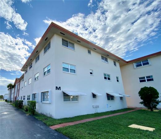 Beverly Hills, 5300 Washington St #M308, Hollywood, Florida 33021, image 1