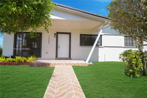 South Miami Heights Residential, 12351 SW 190th Ter, South Miami Heights, Florida 33177, image 2