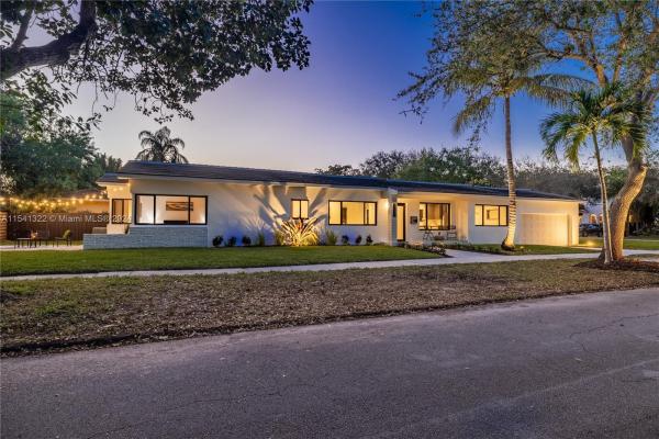 Village Of El Portal, 8950 NE 3rd Ave, El Portal, Florida 33138, image 1