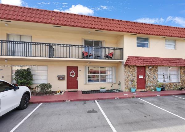 Brentwood, 6676 SW 41st Pl #31, Davie, Florida 33314, image 2