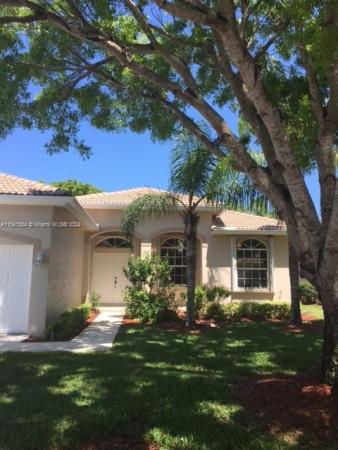 North Gate, 2045 SE 5th Pl, Homestead, Florida 33033, image 1