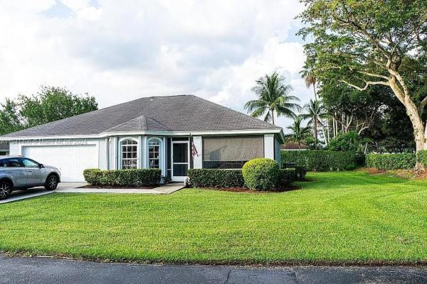 North Gate, 575 SE 18th Ln, Homestead, Florida 33033, image 3