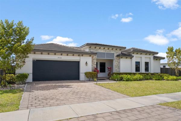 Vilhen Drive Estates, 19034 SW 135th Ave, Three Lakes, Florida 33177, image 3