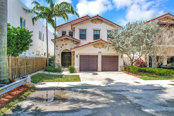 Vintage Estates, 6900 NW 106th Ave, Doral, Florida 33178, image 1