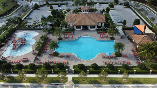 Umbria At The Vineyards, 371 NE 37th Ter, Homestead, Florida 33033, image 3
