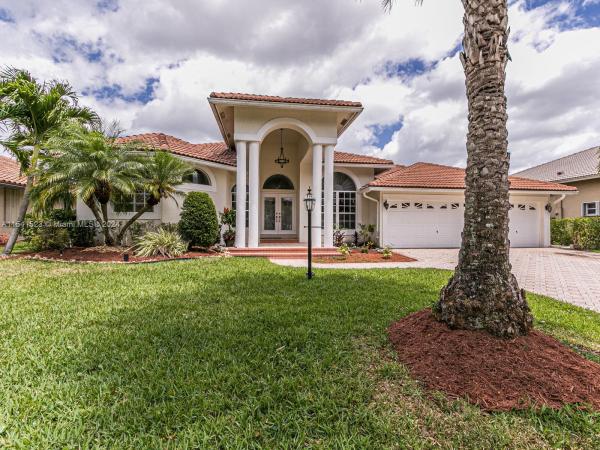 Carriage Pointe Estates, 8319 NW 43rd St, Coral Springs, Florida 33065, image 1