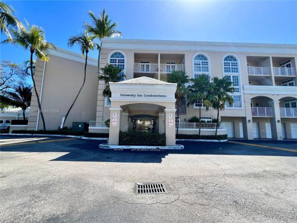 University Inn, 1280 S Alhambra Cir #1114, Coral Gables, Florida 33146, image 1