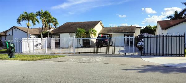 Oak Park, Goulds, Florida 33177, image 1
