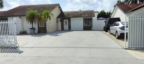 Oak Park, Goulds, Florida 33177, image 2