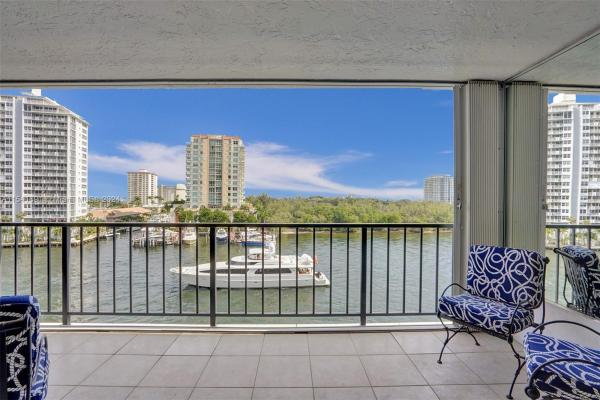 Corinthian On The Intracoastal, 936 Intracoastal Dr #6B, Fort Lauderdale, Florida 33304, image 1
