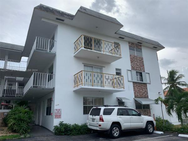 Monroe Of Hollywood, 2238 Monroe St #102, Hollywood, Florida 33020, image 1