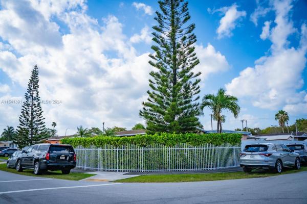 11911 SW 185th St, South Miami Heights, Florida 33177, image 3