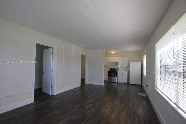 Riviera Beach No HOA, 1048 E Avenue E #1, Riviera Beach, Florida 33404, image 1