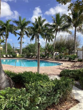 Rosemont, 3569 Forest Hill Blvd #112, Palm Springs, Florida 33406, image 3
