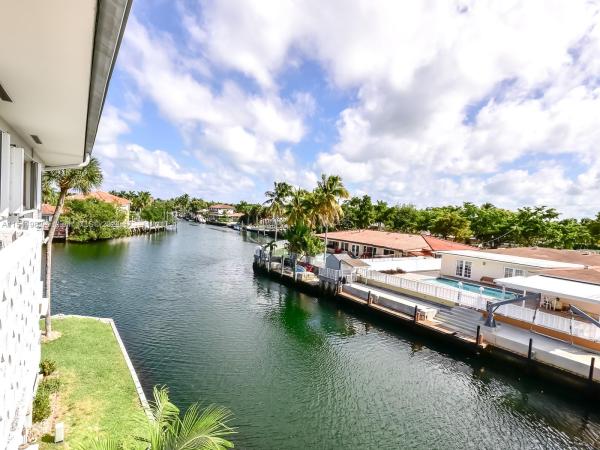 Keystone Arms, 13105 Ixora Ct #310, North Miami, Florida 33181, image 3