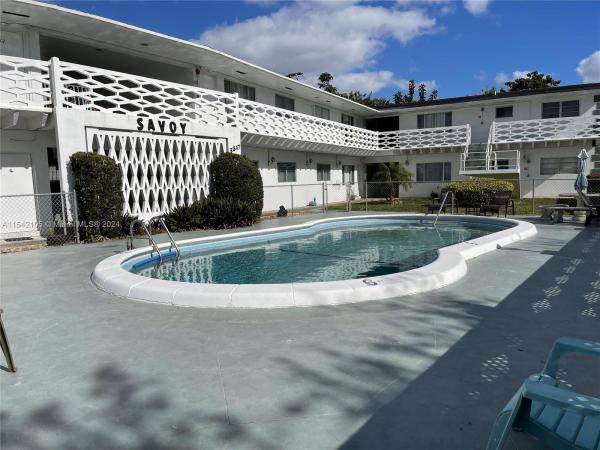 Savoy, 3847 S Cir #17, Hollywood, Florida 33021, image 1