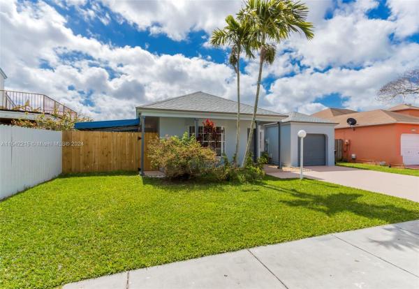 American Homes, 14458 SW 152nd Ter, Richmond West, Florida 33177, image 3