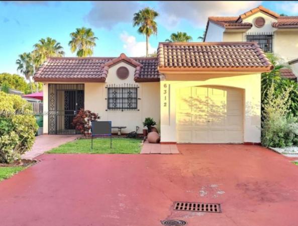 Townhomes Of Country Lake, 6312 NW 188th Ln, Country Club, Florida 33015, image 1