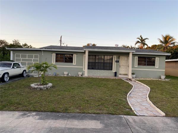Norwood Heights, 1401 NW 192nd Ter, Miami Gardens, Florida 33169, image 1