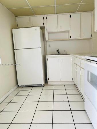 New World, 505 NW 177th St #235, Miami Gardens, Florida 33169, image 3