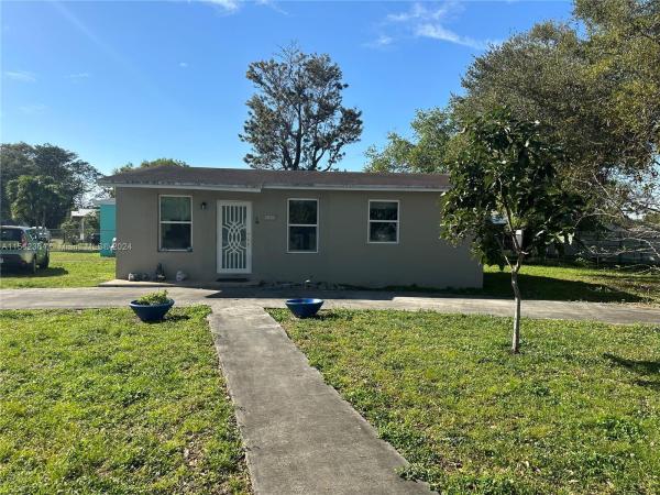 Pine Tree Park, 3001 NW 164th Ter, Miami Gardens, Florida 33054, image 1