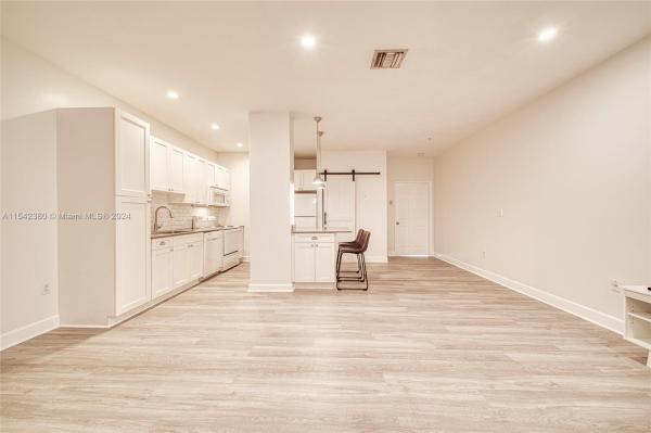 Bird Grove, 2734 Bird Ave #213, Miami, Florida 33133, image 1