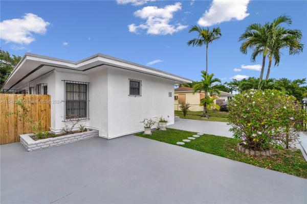 Twelfth Street Manors, 3461 NW 6th St, Miami, Florida 33125, image 3