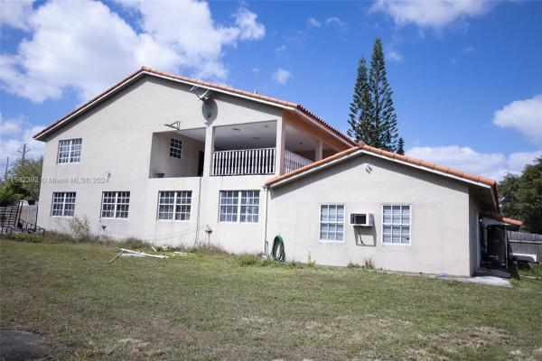 Florida Fruit Land Company, 7450 NW 145th St, Miami Lakes, Florida 33014, image 3
