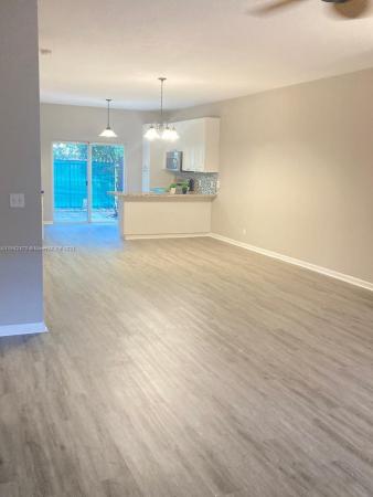 Washington Palms, 4802 Washington St #5, Hollywood, Florida 33021, image 1