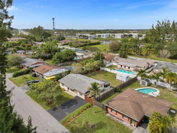 Hillsboro Pines, 5501 NW 76th Pl, Coconut Creek, Florida 33073, image 2