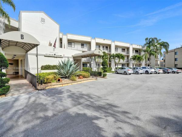 Clairmont, 10452 E Clairmont Cir #311, Tamarac, Florida 33321, image 1
