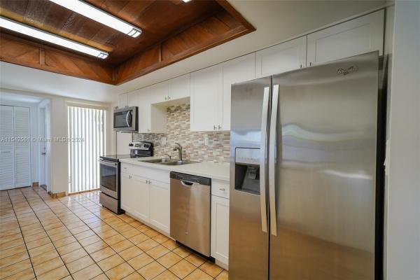 Coral Highlands, 11561 SW 83rd Ter, Kendall, Florida 33173, image 3