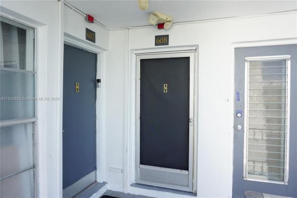 Golden House, 1340 Lincoln Rd #608, Miami Beach, Florida 33139, image 2