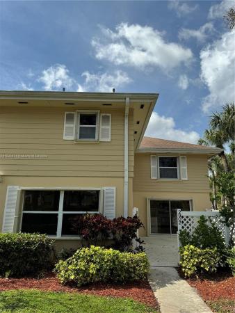 Wellesley At Boynton Beach, 2902 Foxboro Ct, Boynton Beach, Florida 33436, image 3