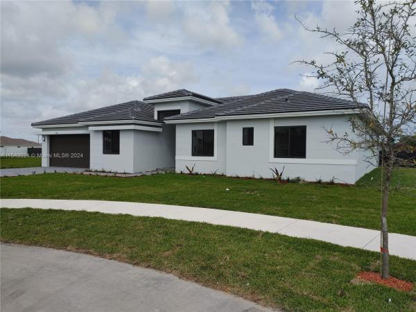 15561 SW 159th Ter, Richmond West, Florida 33187, image 2