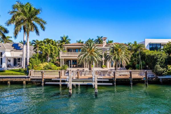 Golden Beach, 220 S Island Is, Golden Beach, Florida 33160, image 1